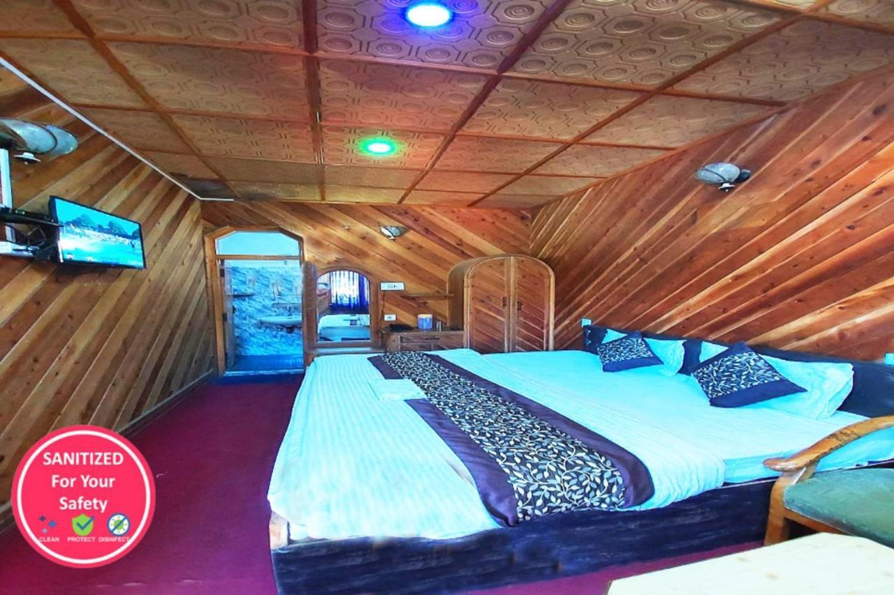 Goroomgo Luxury Stay Mall Road Найнитал Экстерьер фото